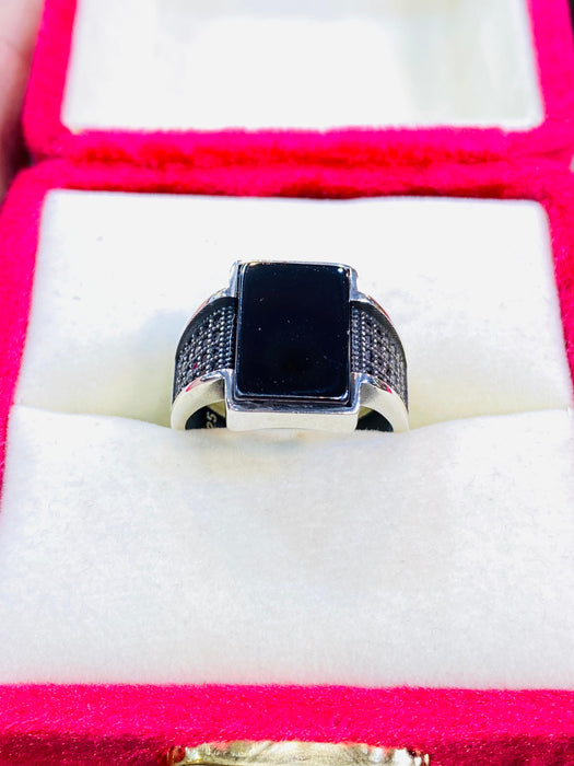 Black stone gents ring